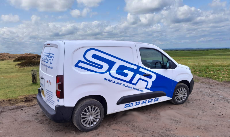 Windscreen repair in Tyneside and surrounding areas and surrounding areas by the professional - SGR